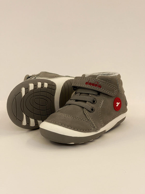 حذاء Diadora ولادي - AYliN Shop