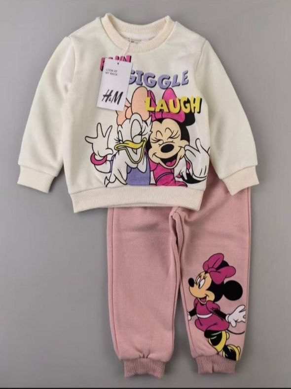 طقم أطفال ميكي مع أرنوب